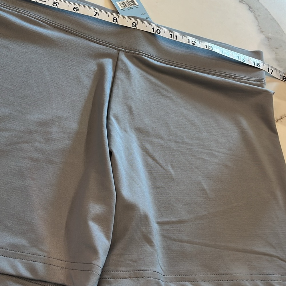 NWT 2 Bike Shorts. Grey & Black. Lots of Spandex. So Sporty & Bold Spirit - Picture 12 of 16